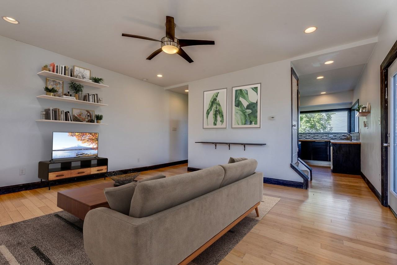 200 Saint Thomas St - Photo 2 of 45