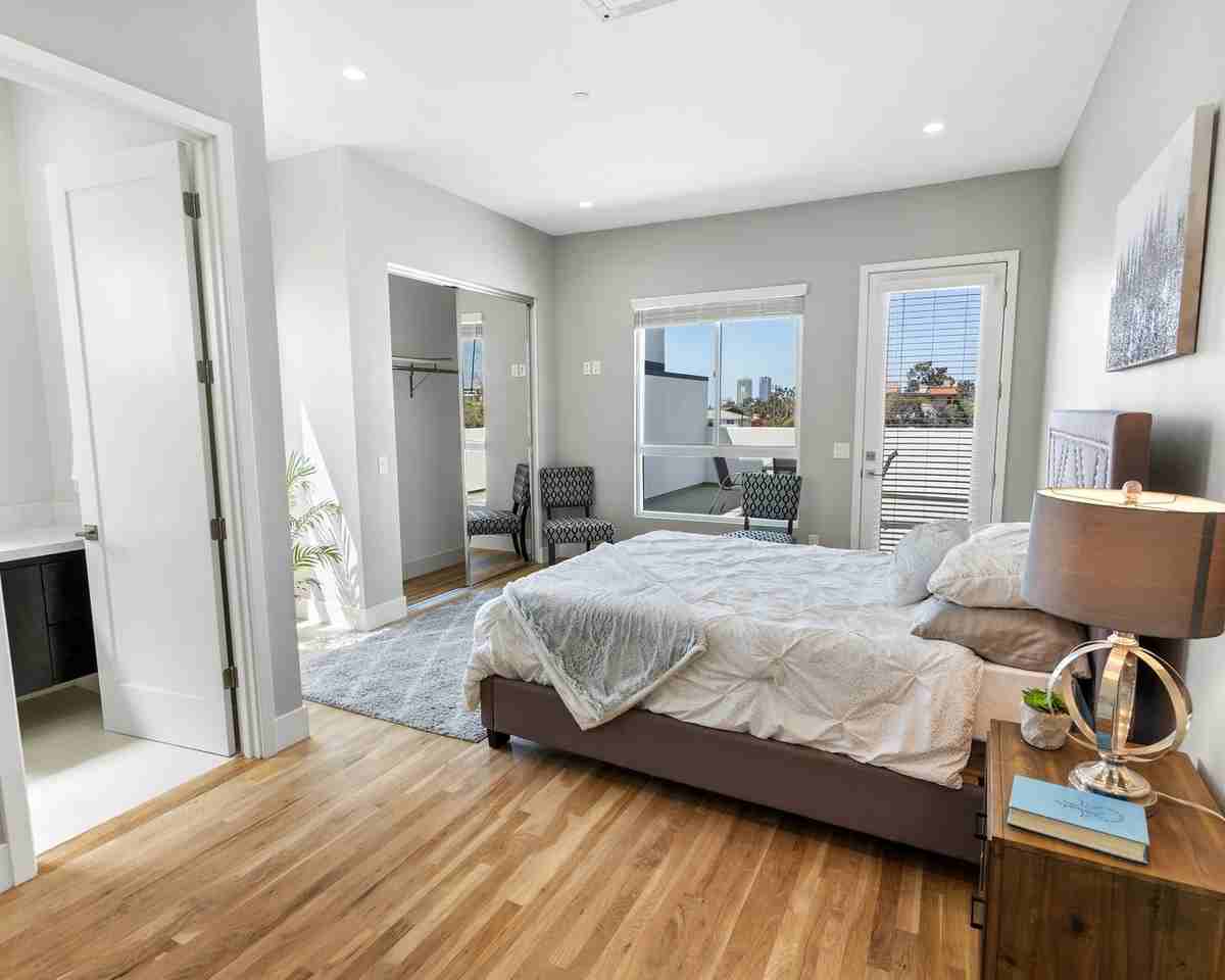 2961 E St #09 - Photo 3 of 17