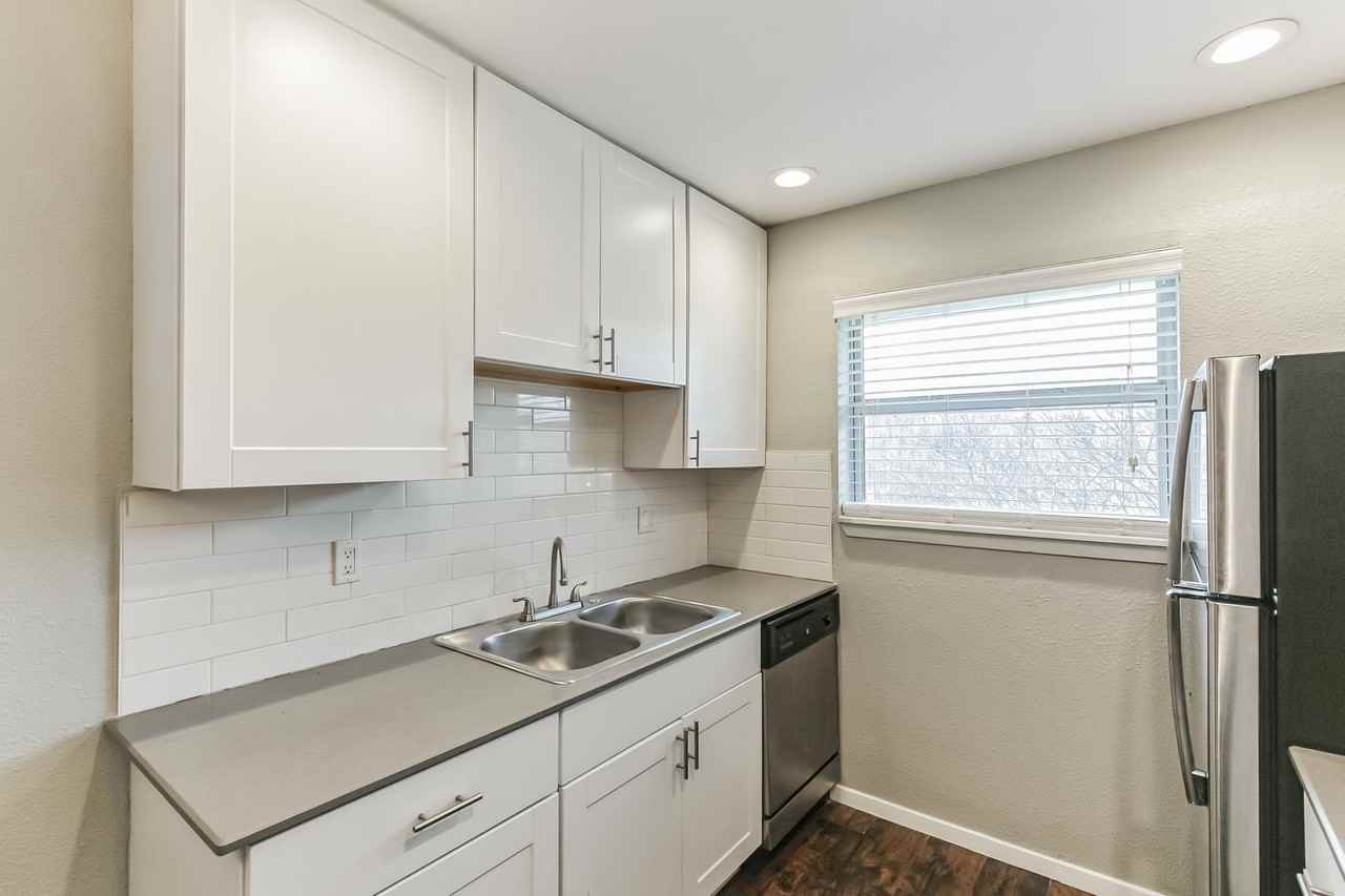 6315 Richmond - Photo 7 of 12