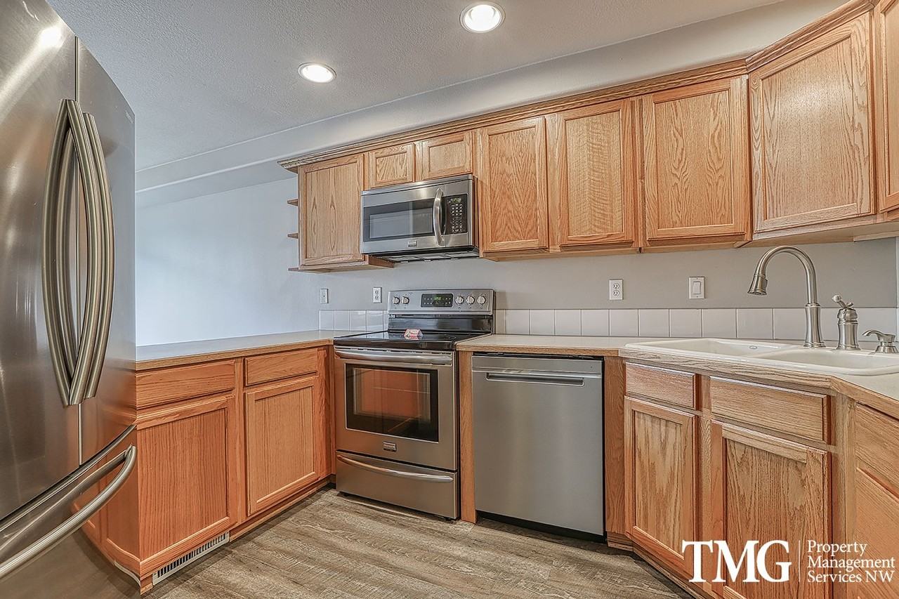 5522 Ne 89th Ave - Photo 5 of 32