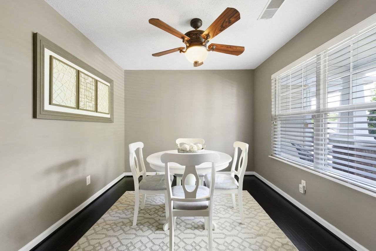 642 Flintlock Ct - Photo 3 of 17