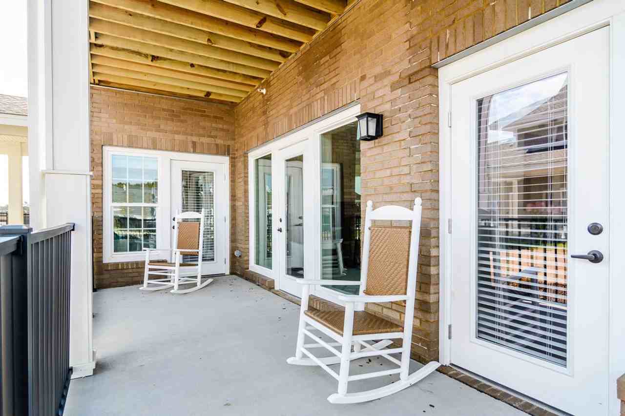 1002 Run Hill Ct #115 - Photo 4 of 9