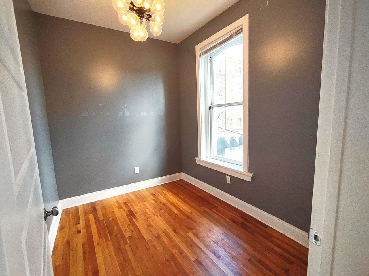 801 Church Street - Photo 6 of 32