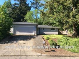 featured image of 195 E 39th Ave
