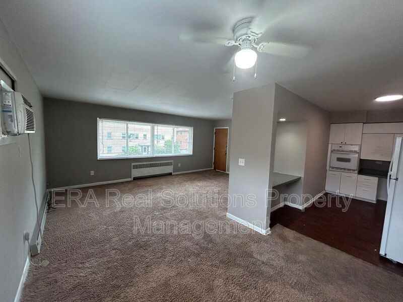 2657 Vera Ave #4 - Photo 3 of 14