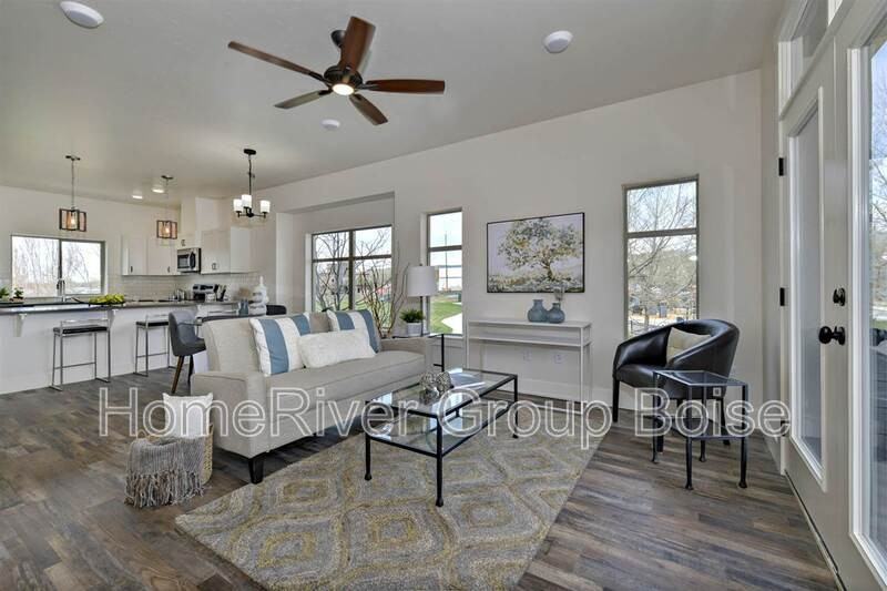 429 E Trackstand Ln - Photo 3 of 21