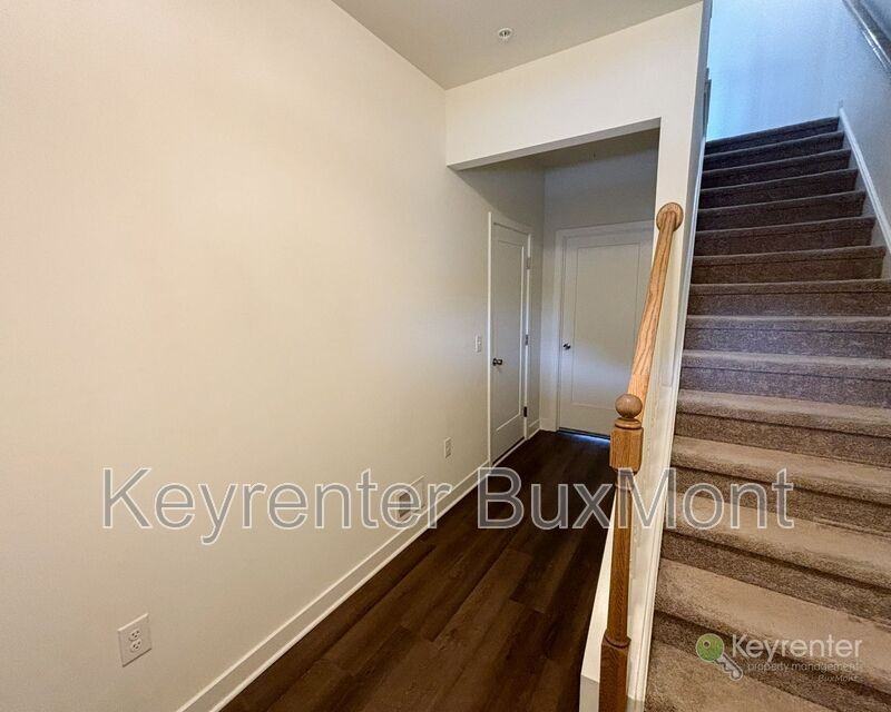 52 Independence Ct - Photo 3 of 29