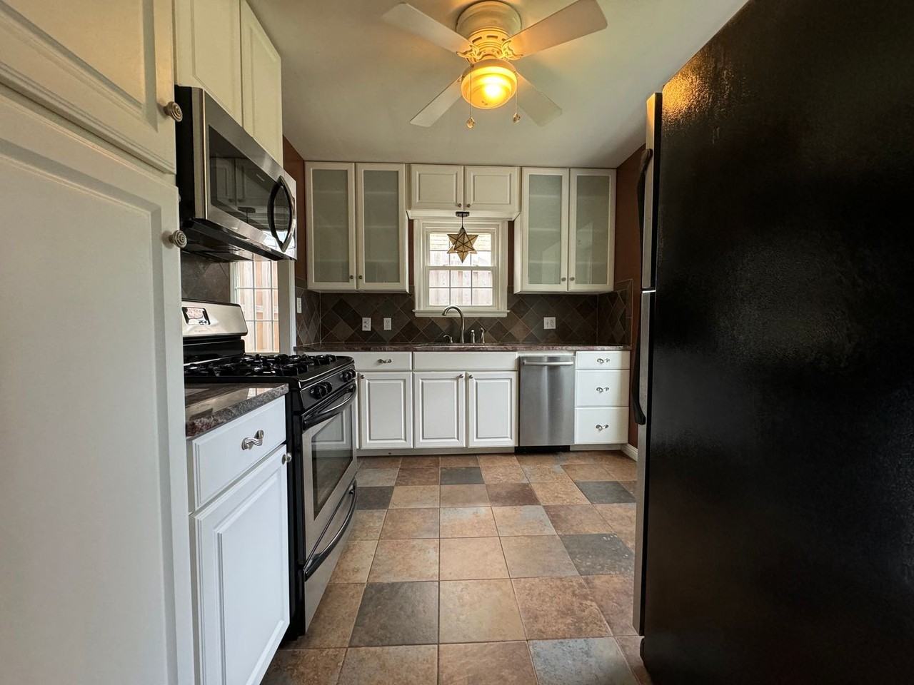 1308 N 52nd St - Photo 6 of 15