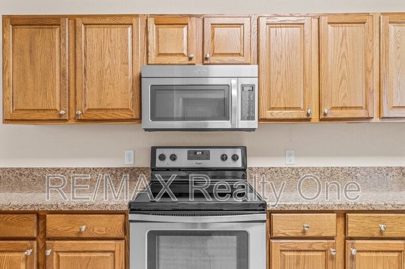 6148 N Imperial Pt - Photo 7 of 20