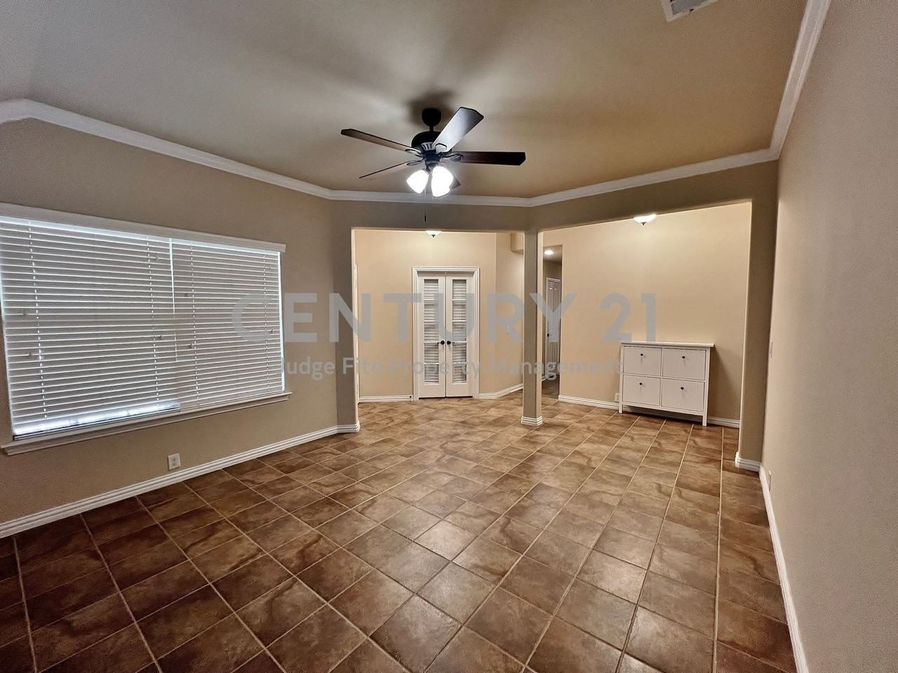 7235 La Mancha - Photo 3 of 15