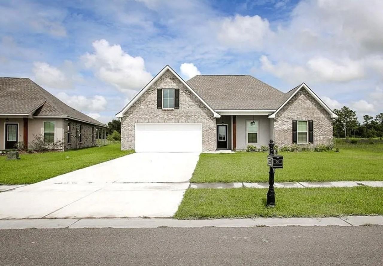 205 White Castle Ln - Photo 2 of 19