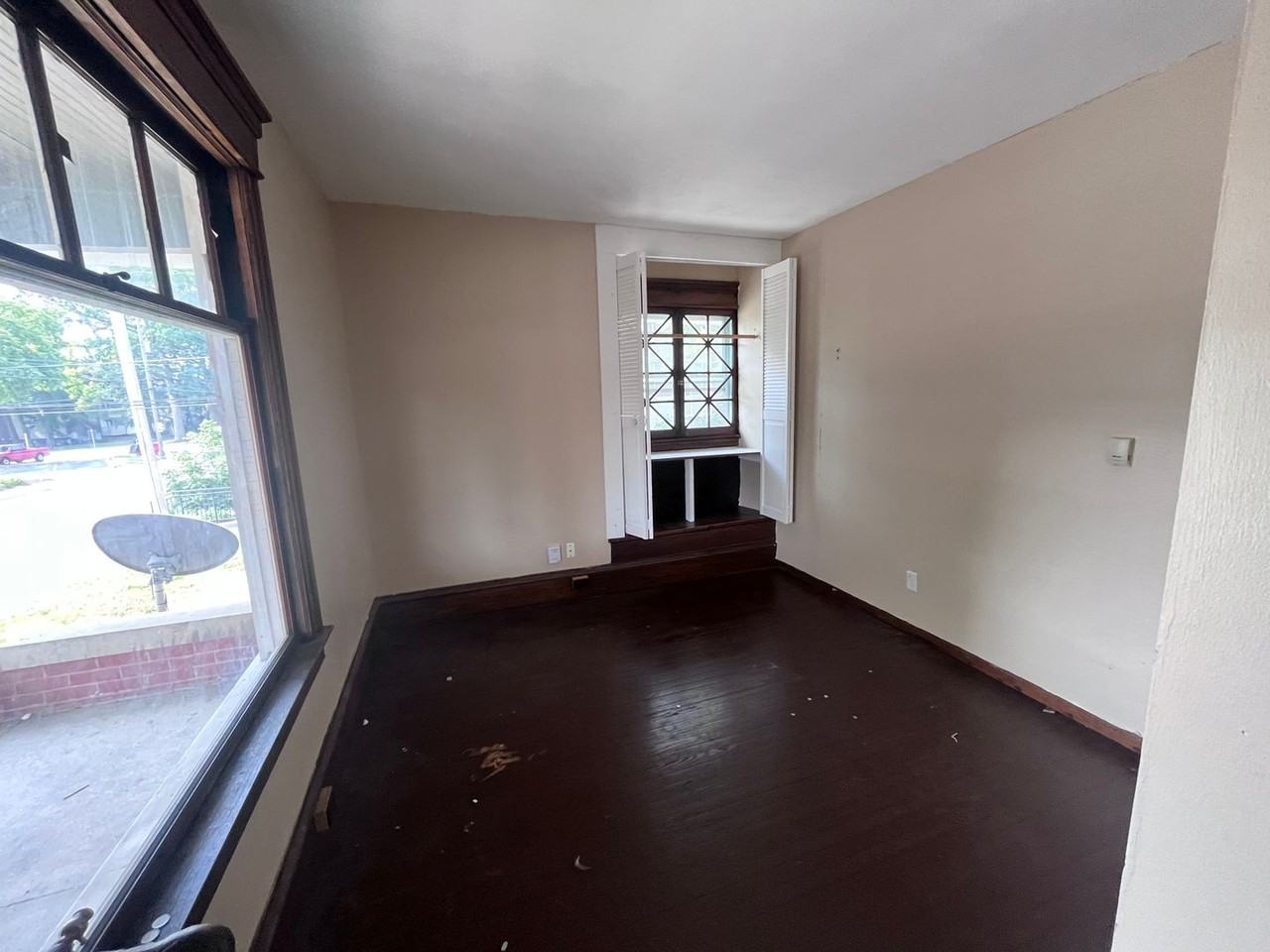 Littleton House - Photo 5 of 27