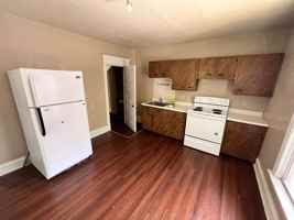 featured image of 165 Littleton St