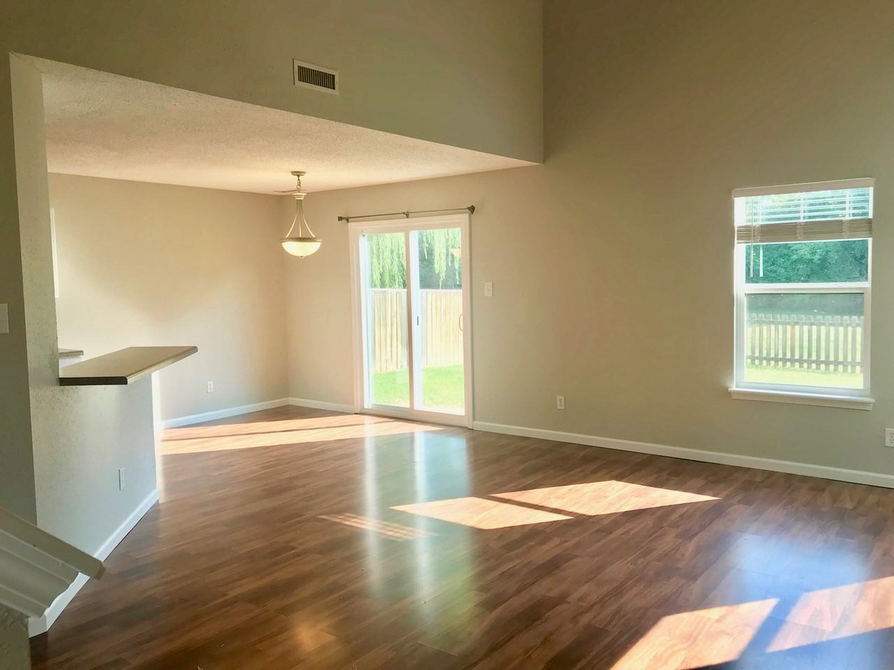 4481 Redcliff North Ln - Photo 6 of 50