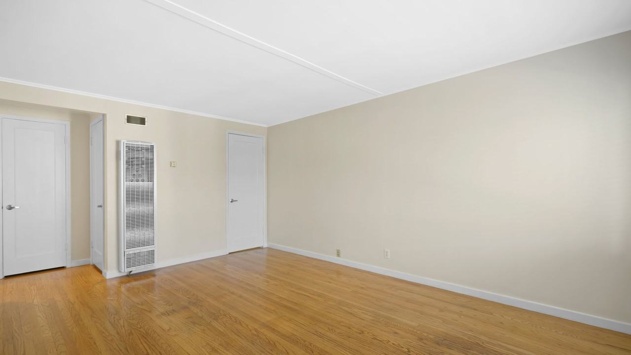 1440 1440 EL CAMINO REAL - 6 #6 - Photo 4 of 21
