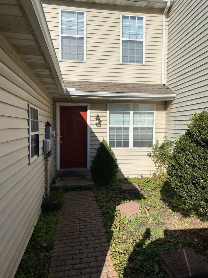 106 Winding Hill Dr - Photo 2 of 19