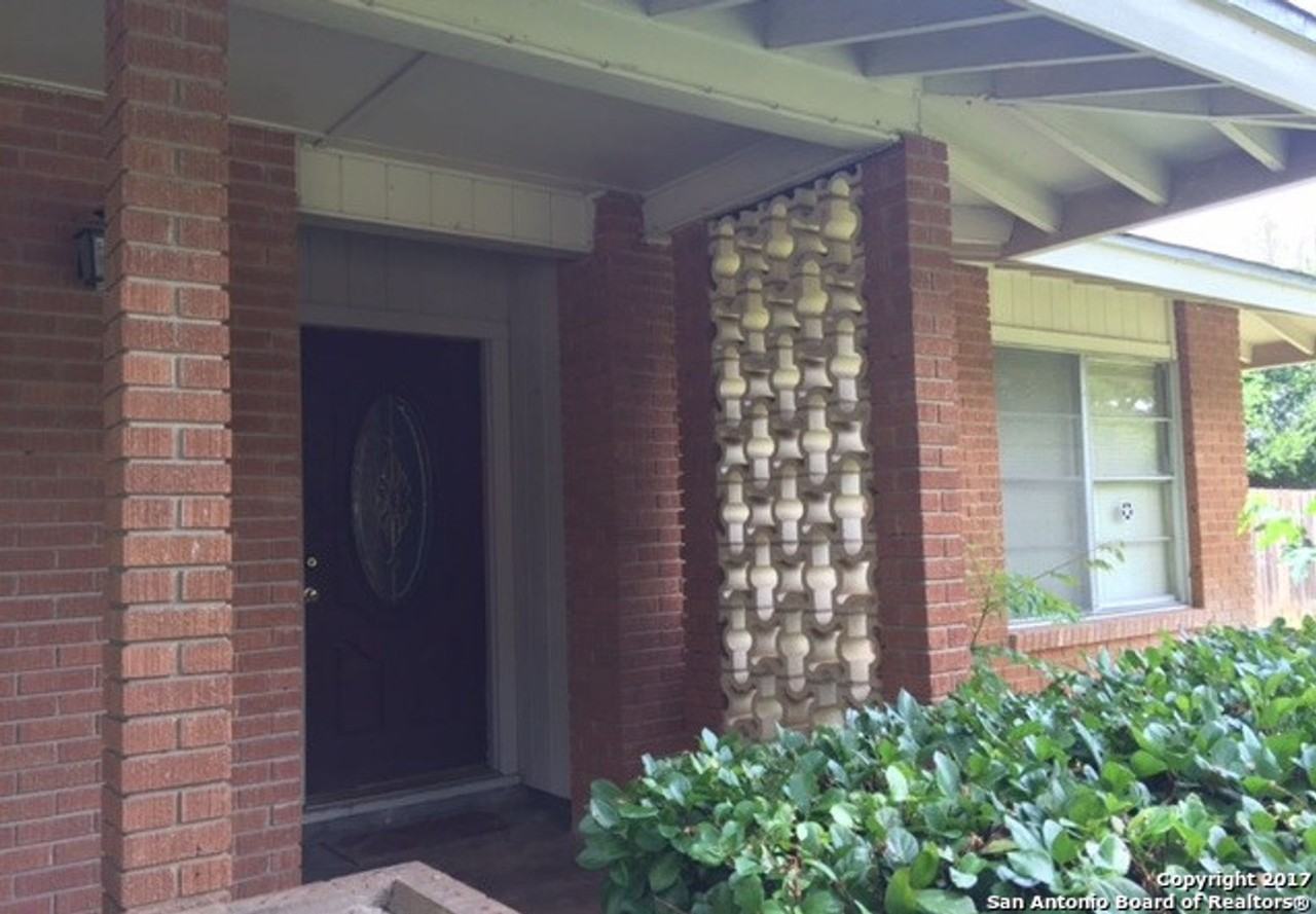 1333 Grey Oak Dr - Photo 4 of 7