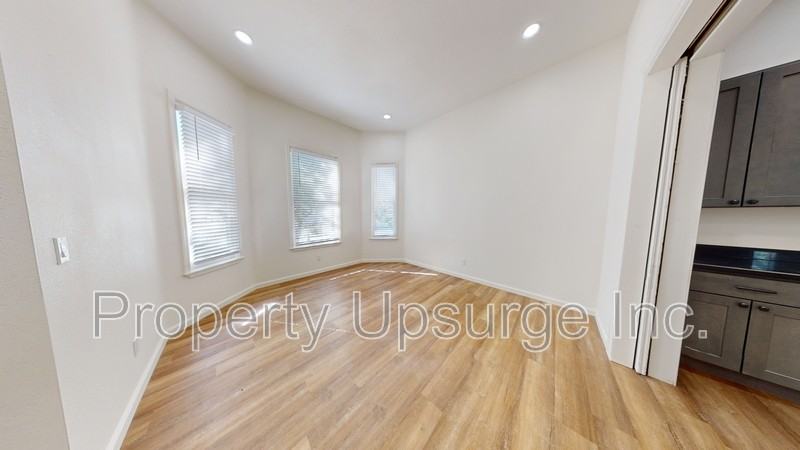 1095 East St - Photo 2 of 18