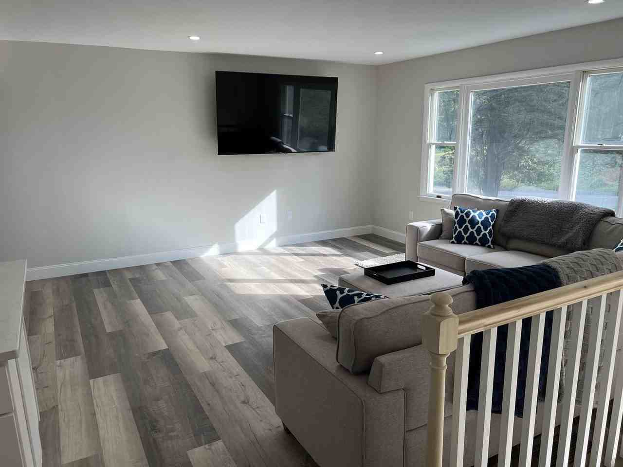 820 Thompson Street - Photo 5 of 11