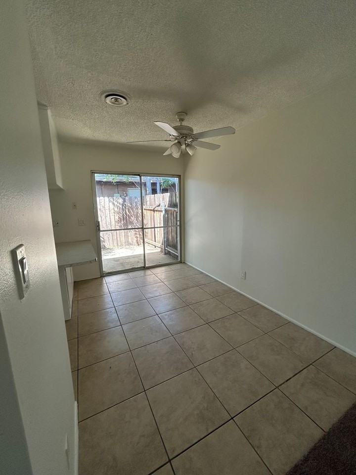 690 Lanier St - Photo 5 of 22
