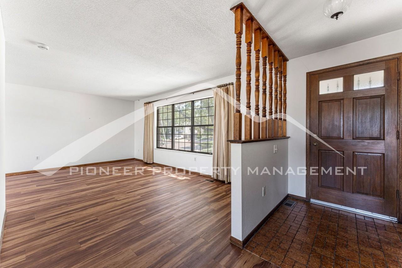 6635 W 80th Cir - Photo 2 of 18