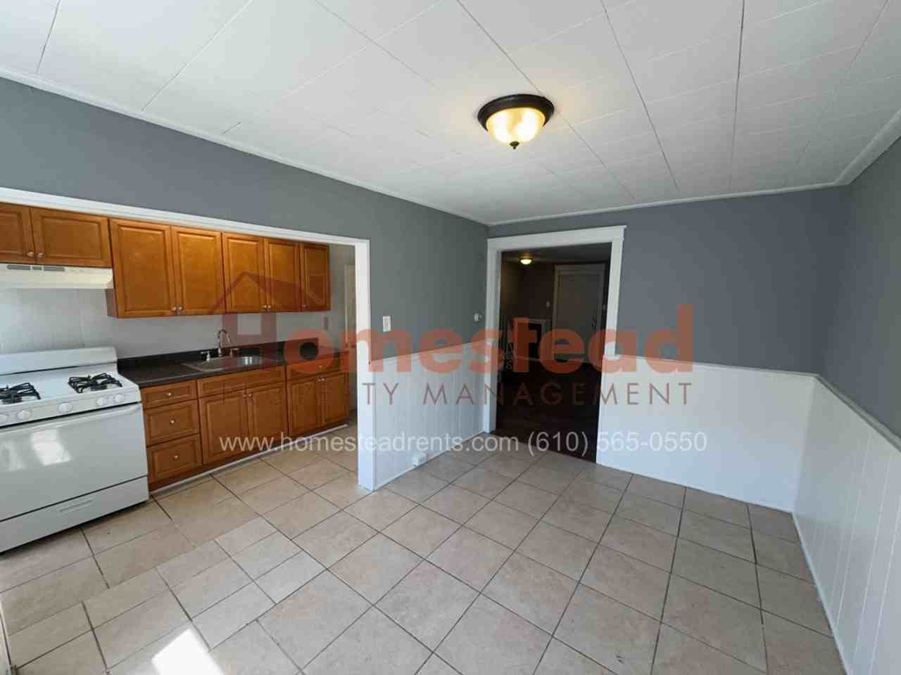 7064 Clover Ln - Photo 2 of 42