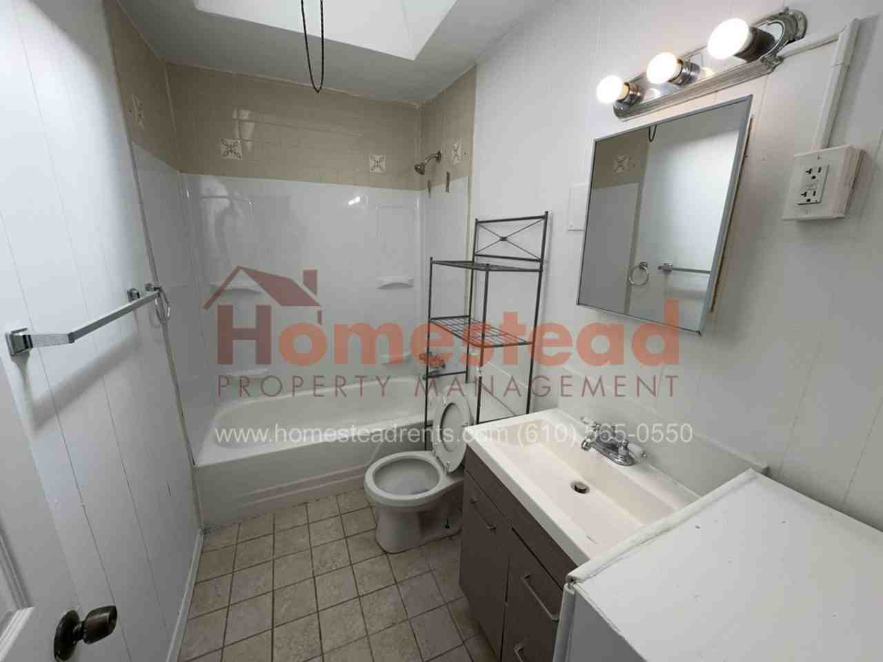 7064 Clover Ln - Photo 4 of 42