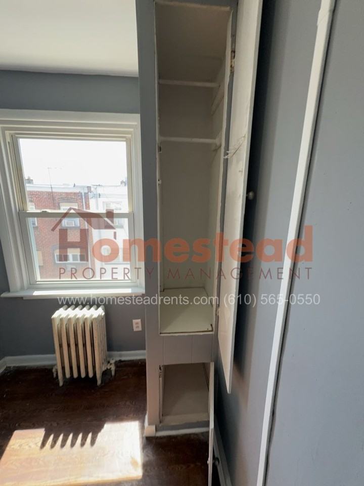 7064 Clover Ln - Photo 6 of 42