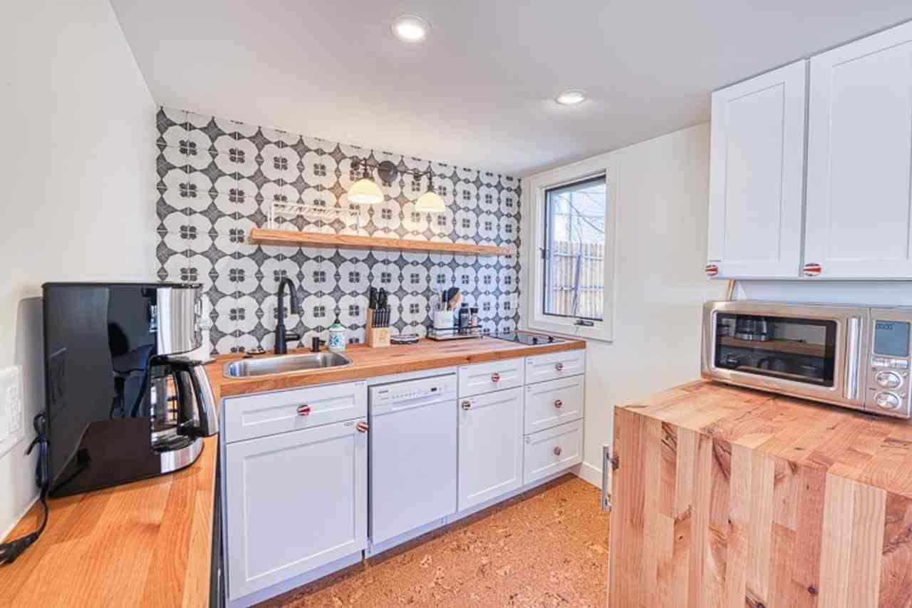 713 1/2 3rd Ave - Photo 5 of 13