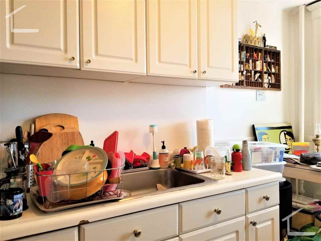 305 Allston St - Photo 4 of 6