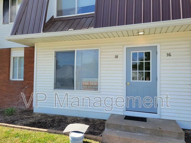 18 Park Crest Ct - Photo 2 of 10