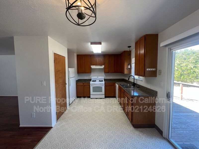 2090 Road B - Photo 2 of 14