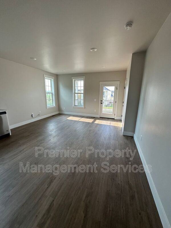 6029 Elysian Rd #202 - Photo 2 of 10