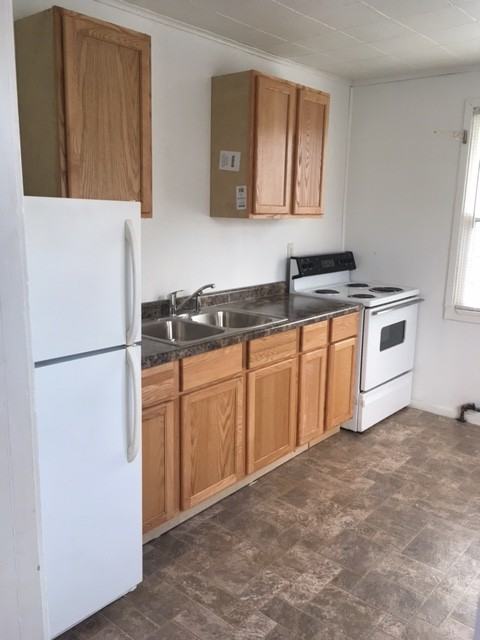 114 23rd St S - Photo 3 of 12