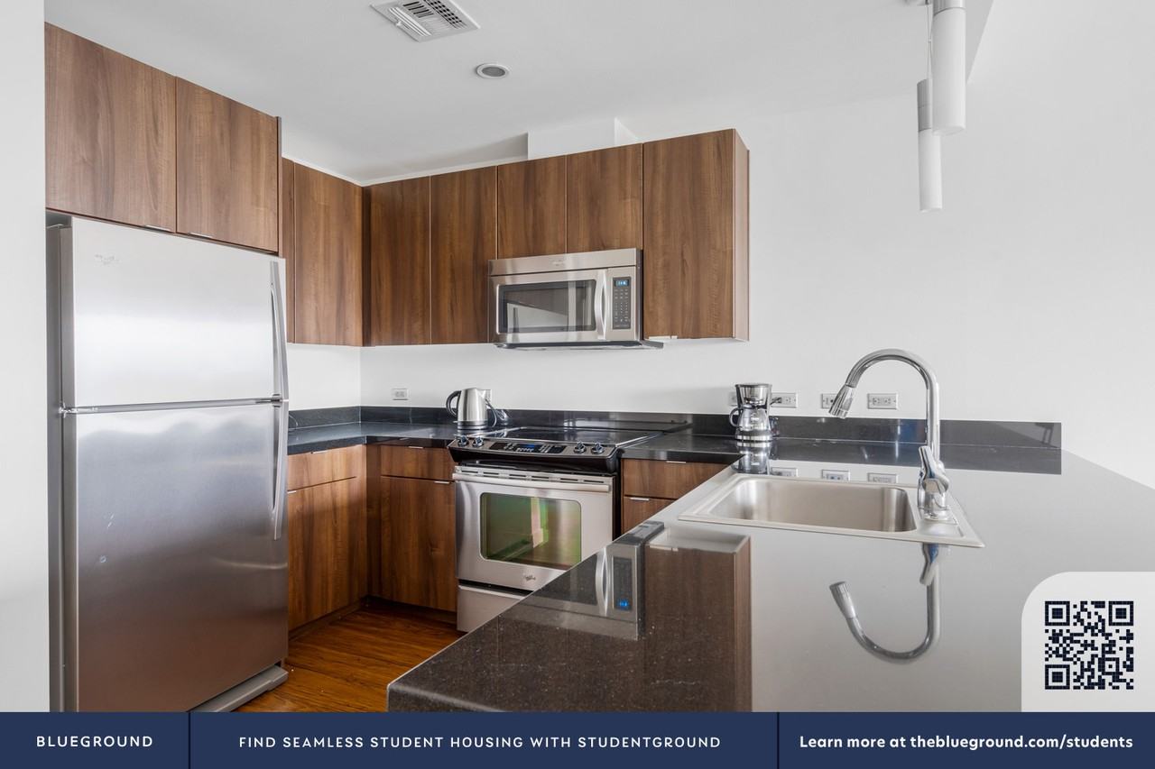 388 Santana Row - Photo 7 of 127