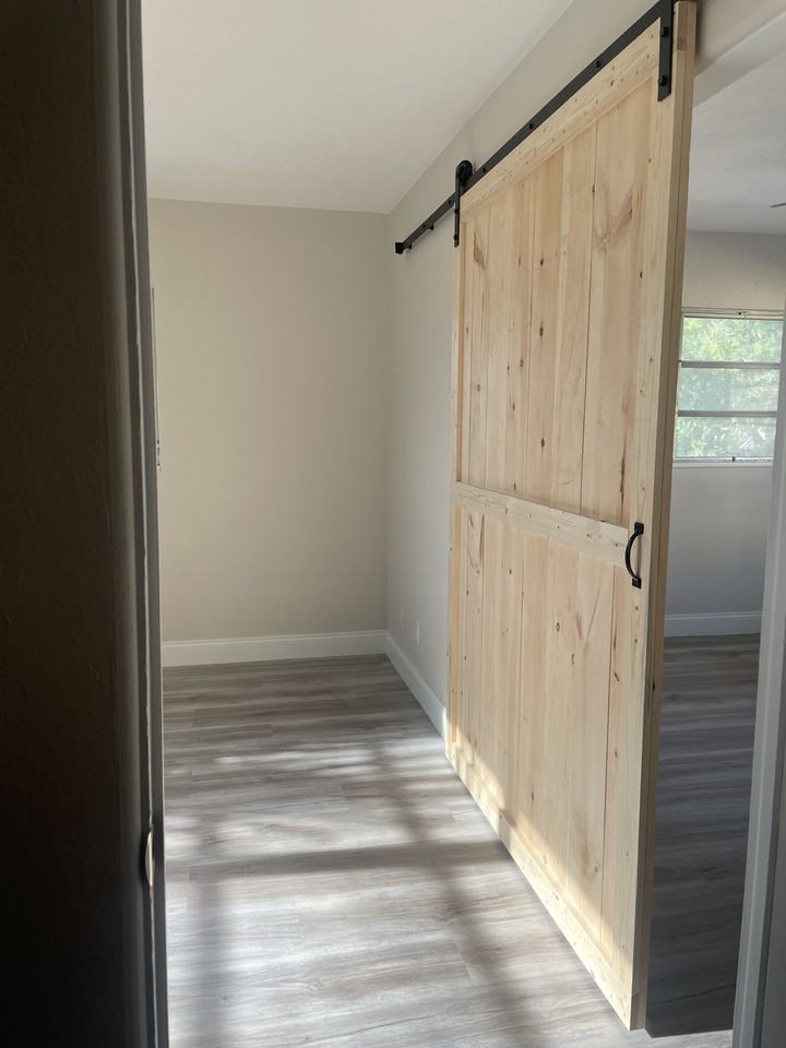 26 Carmalt St #41 - Photo 2 of 13