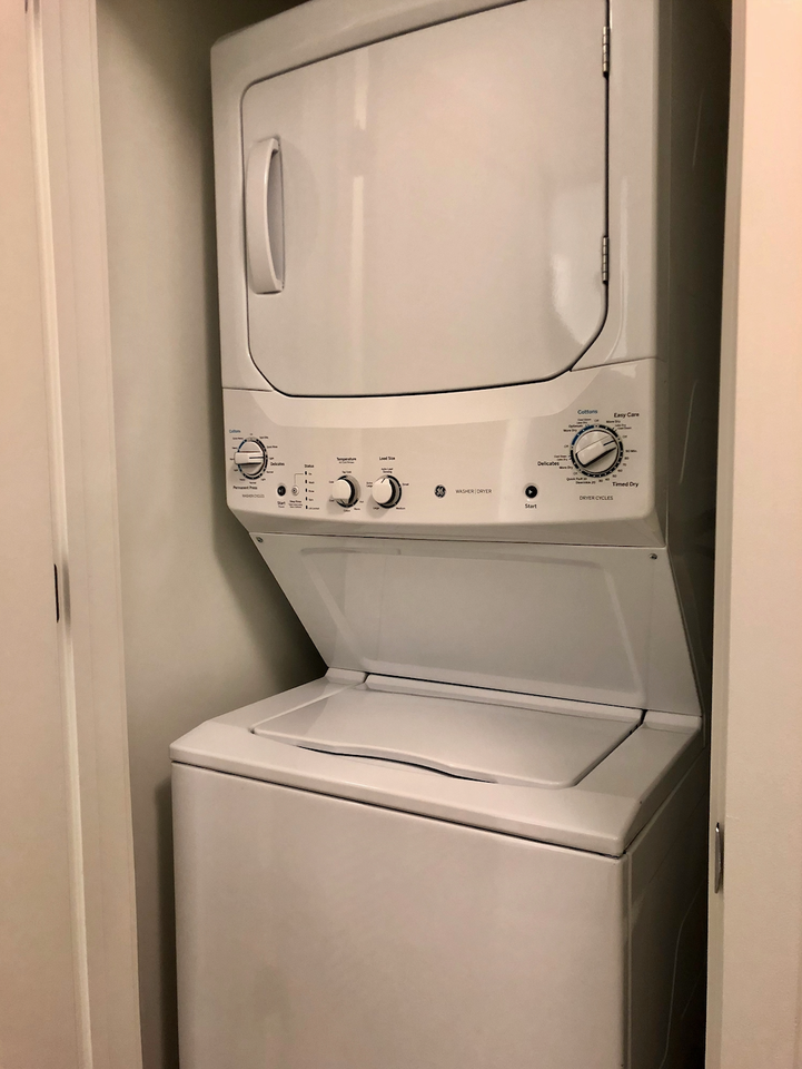 150 W Superior St - Photo 6 of 17