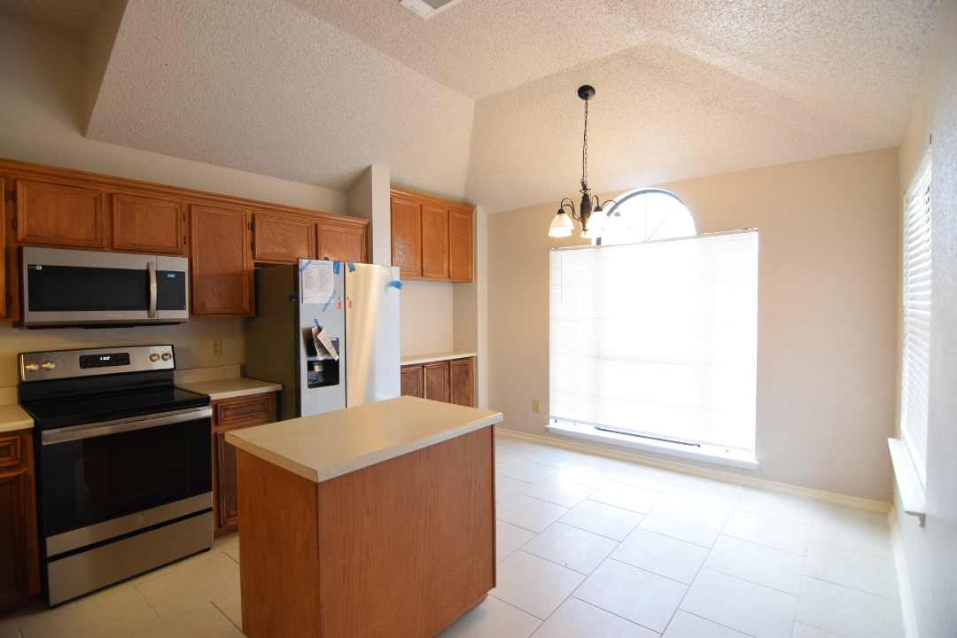 2403 Cactus Dr #NA - Photo 4 of 16