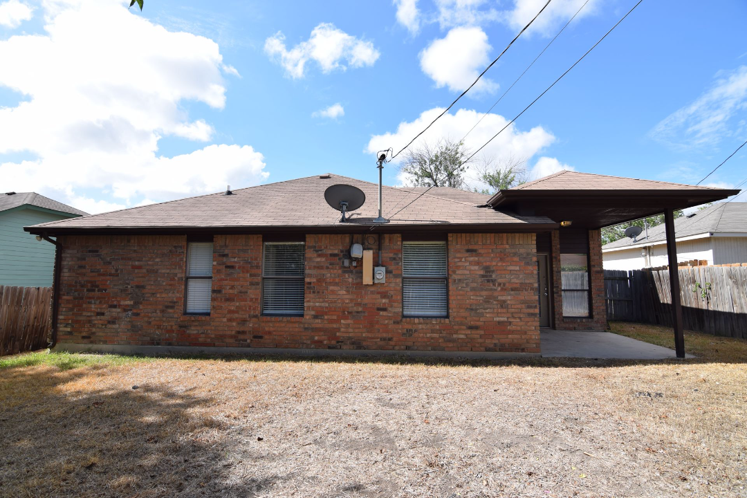 2403 Cactus Dr #NA - Photo 5 of 16