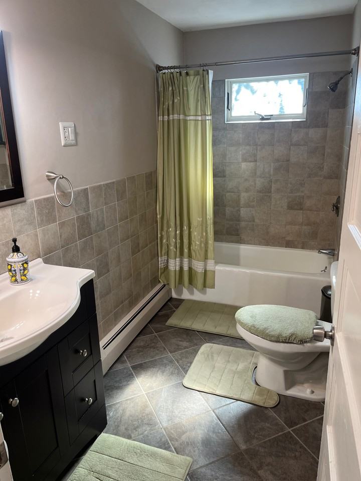 21 Harold St #1 - Photo 7 of 14