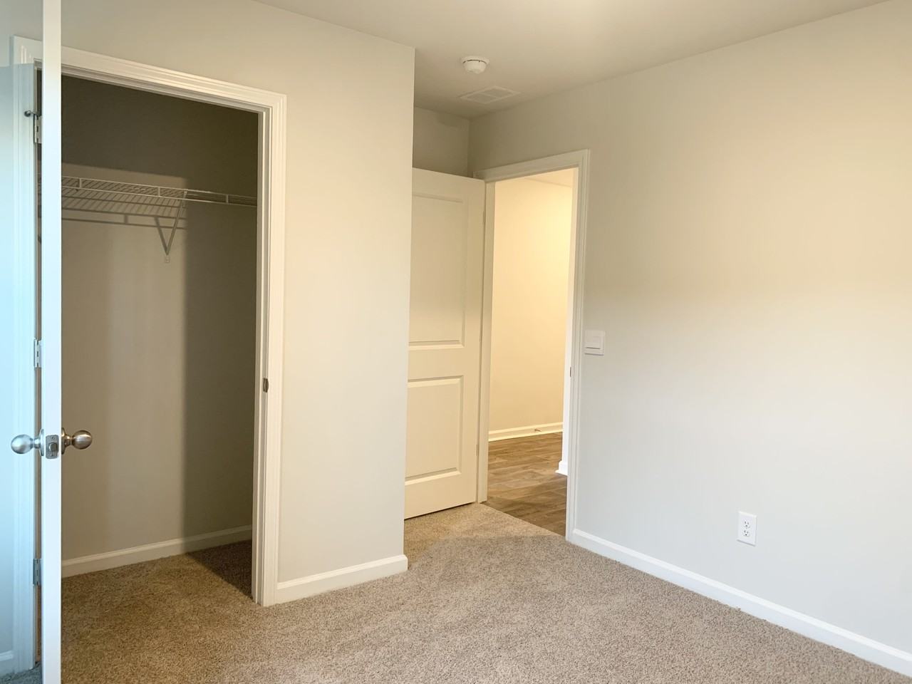 244 Coral Sunset Way #3 - Photo 4 of 12