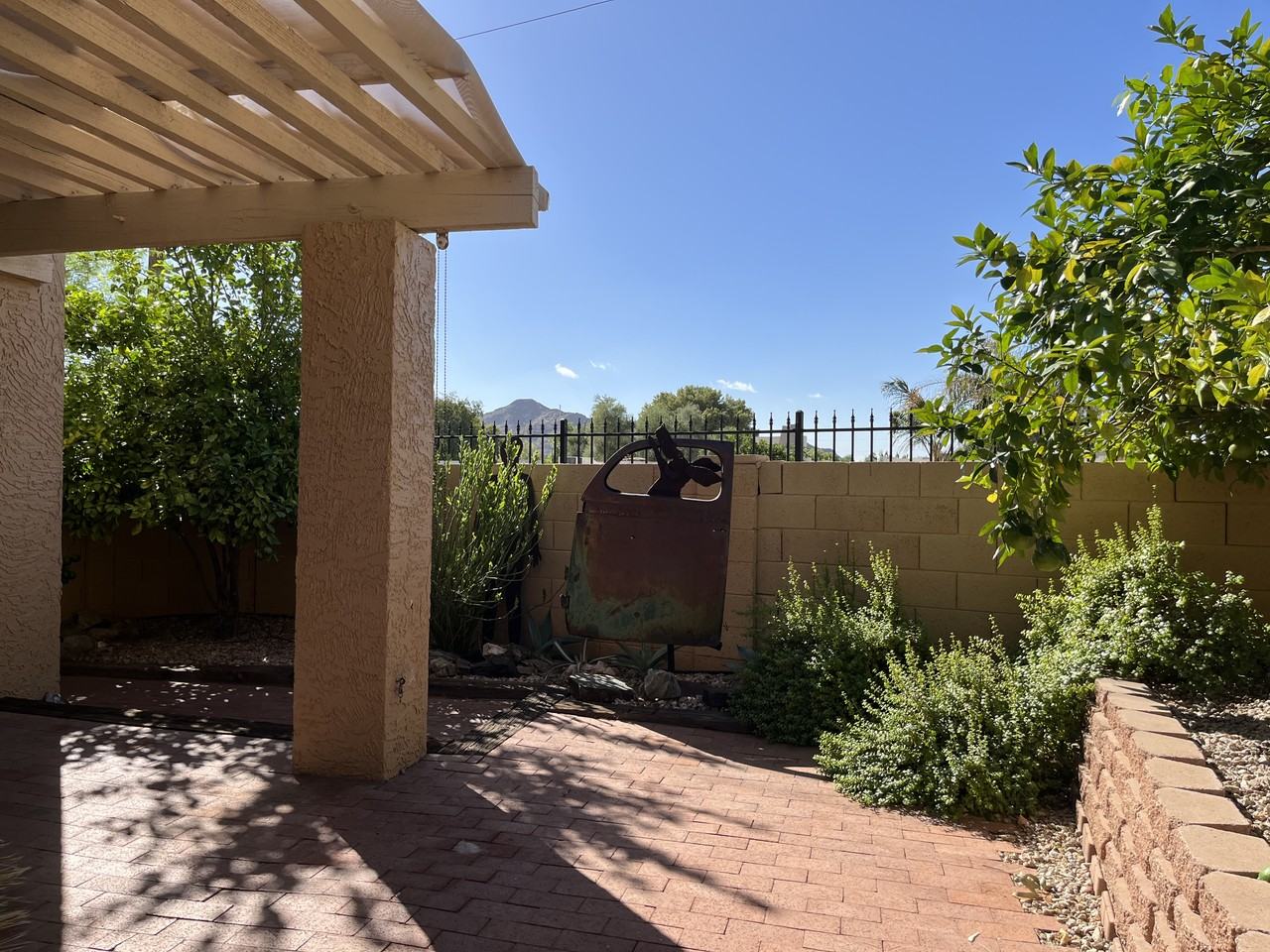 10407 N 10th Pl #3 - Photo 3 of 8