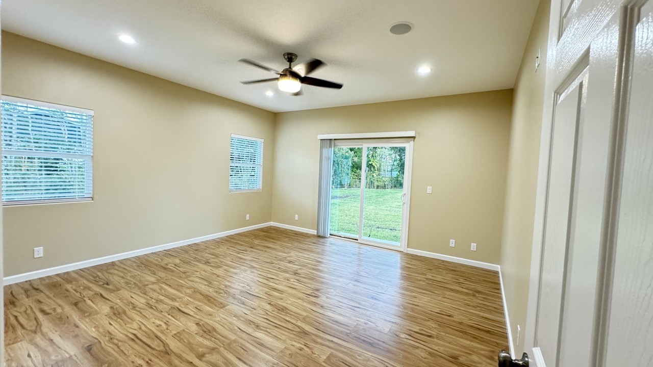 15-1647 24th Ave #NA - Photo 5 of 14