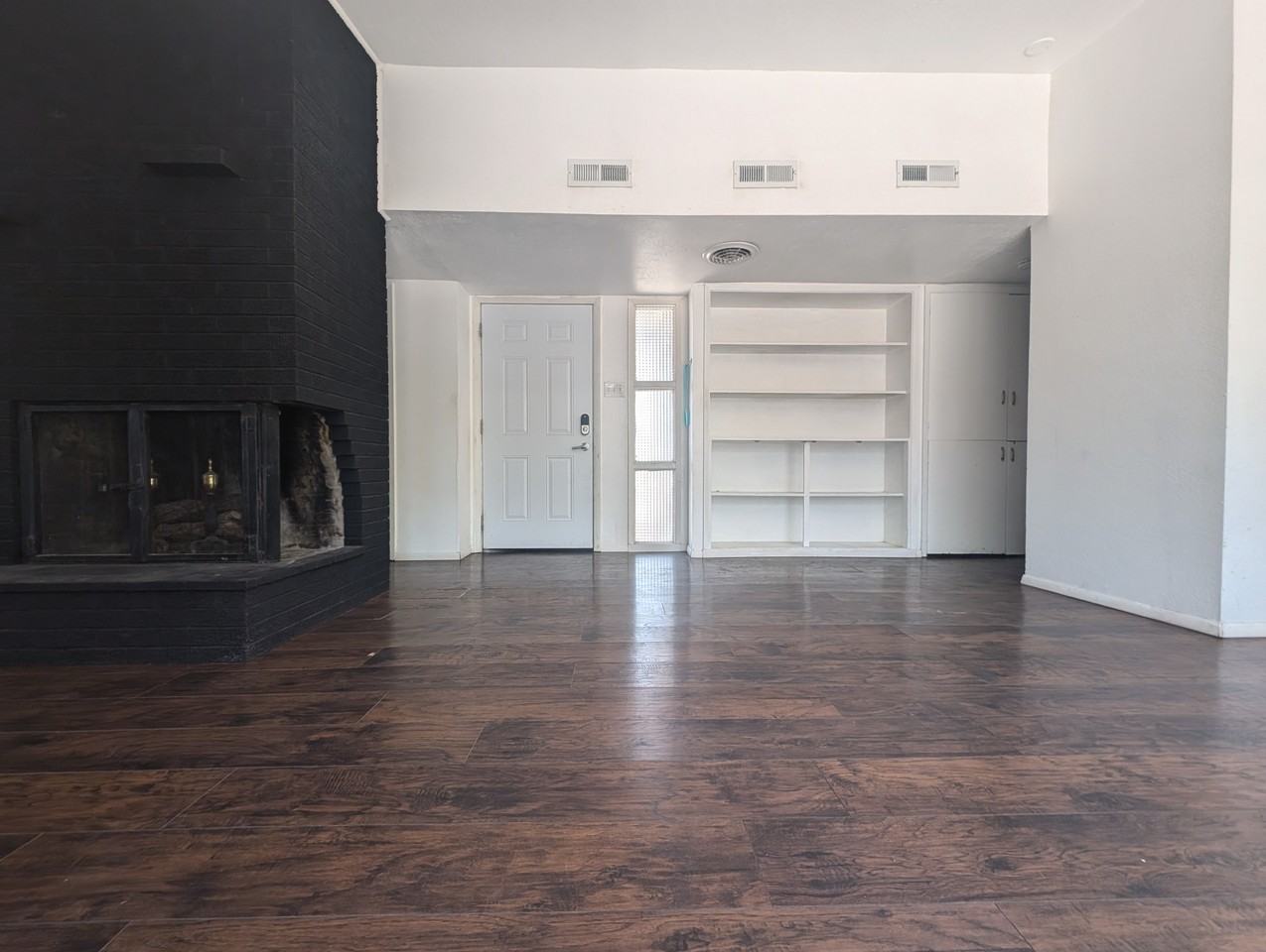 704 E 5th St #NA - Photo 6 of 15