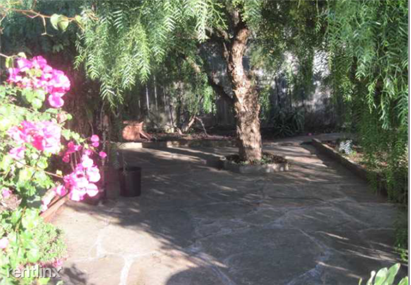 426 Paloma Ave - Photo 3 of 8