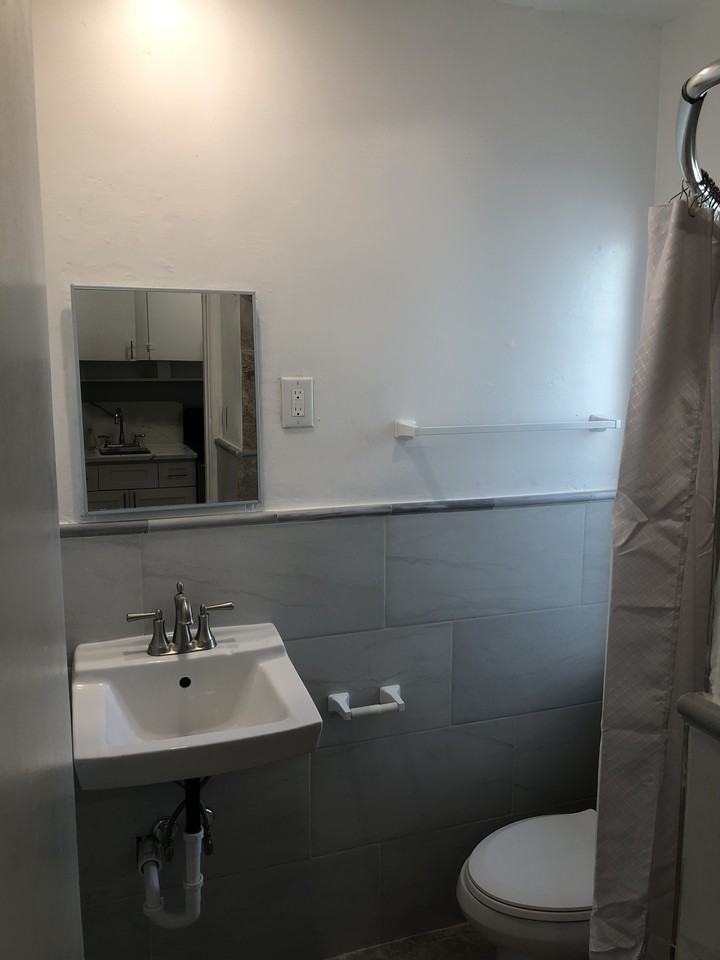 32 South Wild Olive Avenue #6 - Photo 5 of 8
