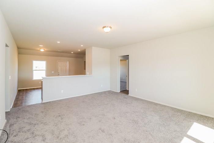 12305 Vision Ct - Photo 2 of 10