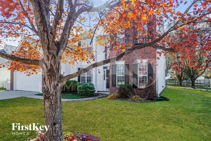 1352 Lloyd Pl Nw - Photo 3 of 15