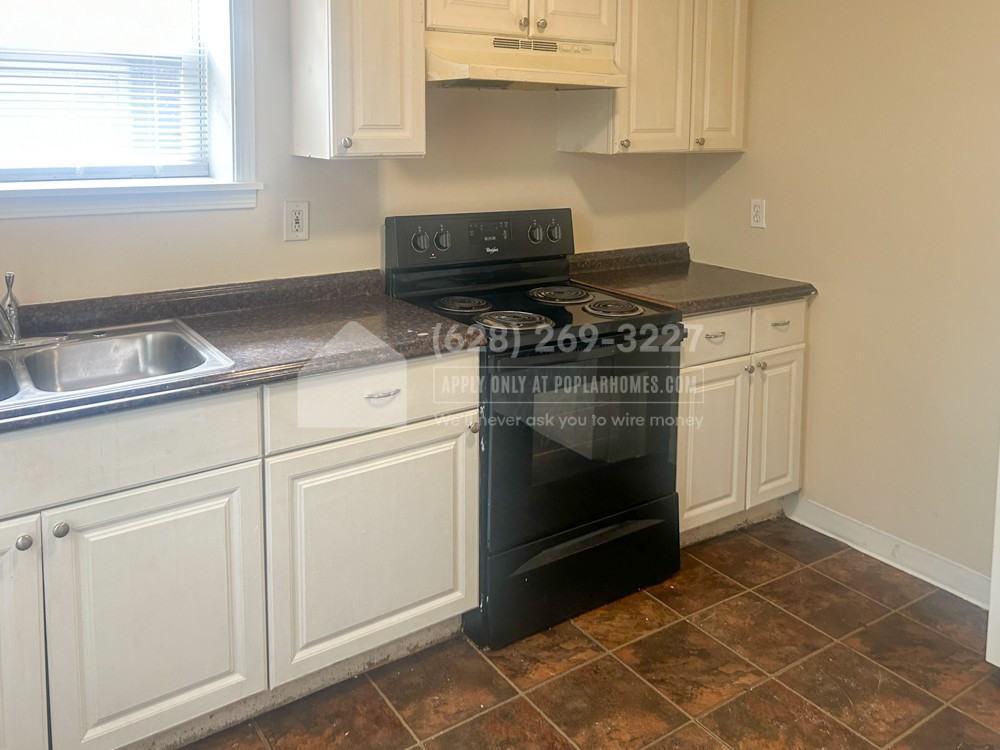 3528 West Pl - Photo 3 of 12