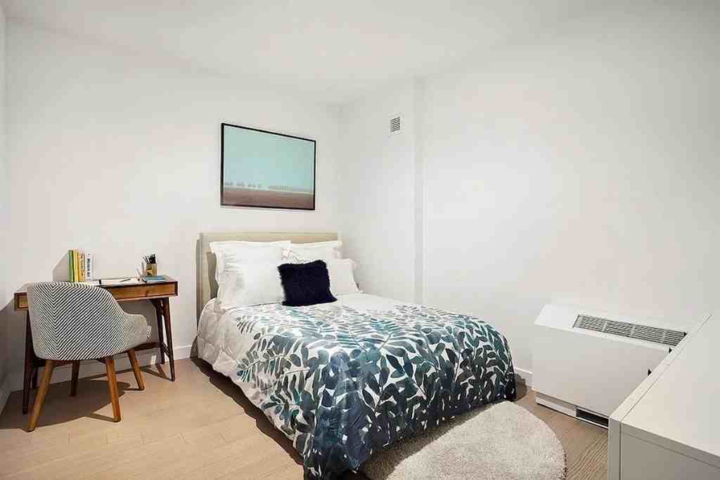 Exchange Pl #3004 - Photo 3 of 14